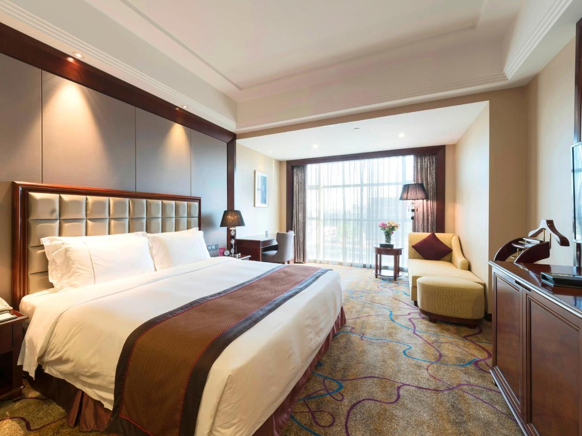 Shenzhen Baohengda International Hotel Extérieur photo