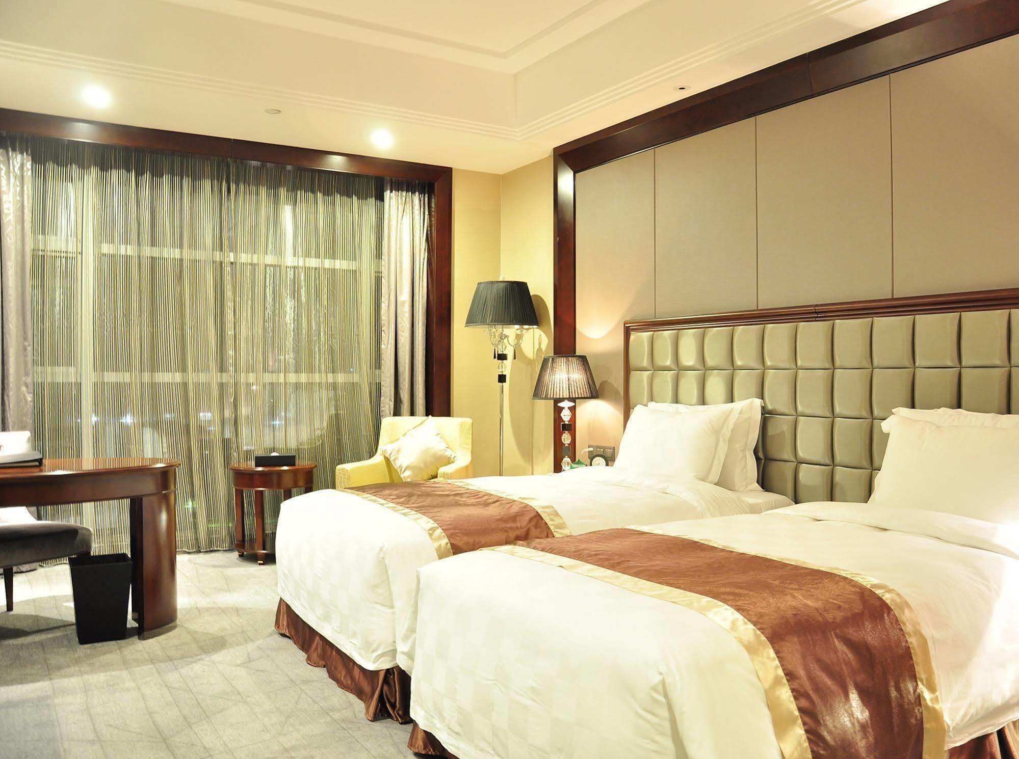 Shenzhen Baohengda International Hotel Extérieur photo